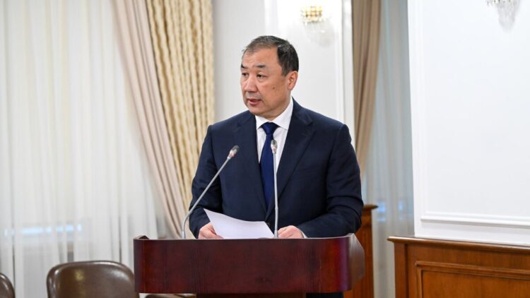 175 новых пассажирских вагонов закупили в Казахстане