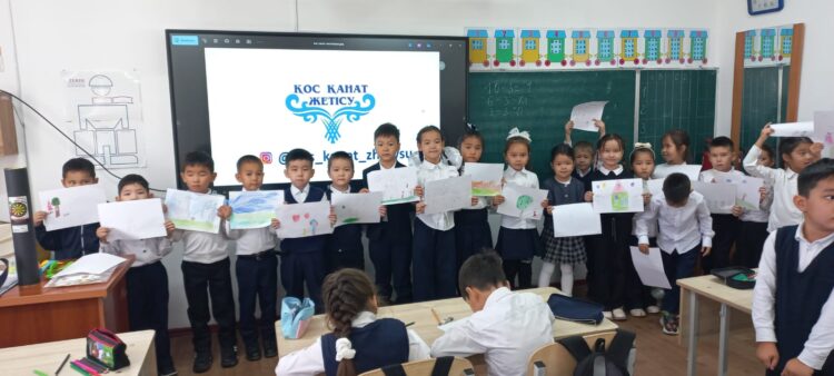 В Талдыкоргане  школьников младших классов обучают безопасной цифровой культуре и профилактике лудомании