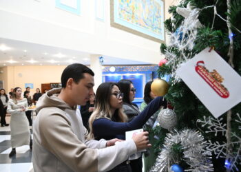 Сегодня в Талдыкоргане стартовала благотворительная акция «Ғажайып шырша»