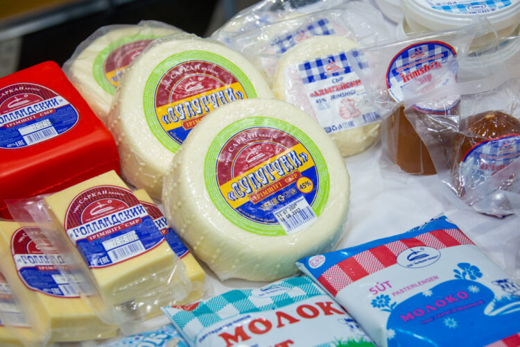 Казахстан практически устранил зависимость от импорта молока — Сапаров