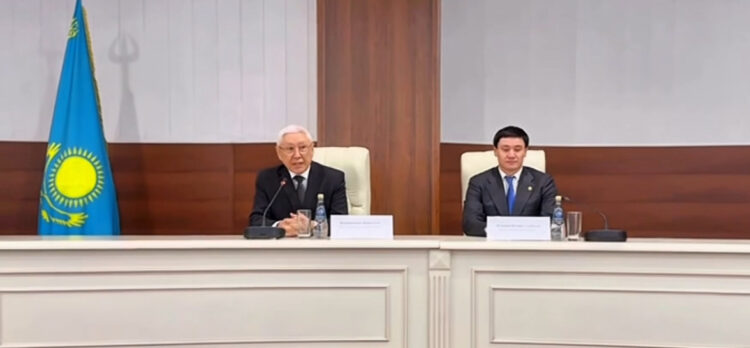 Прокурор Жетісу  встретился с судьями областного суда