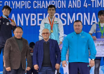 Тяжелоатлет из Жетісу завоевал золото на международном турнире