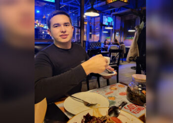 Чем удивляет таксист из Жетісу: история Евгения Дуанбекова