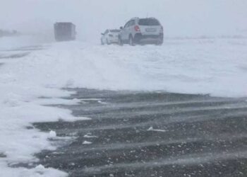 53 человека эвакуировали из снежных заносов в Жетiсу