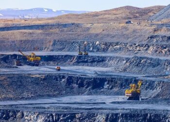 В Казахстане выдано более 700 новых лицензий на разведку ТПИ