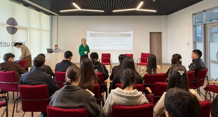 В Талдыкоргане продолжается месячник по профилактике ВИЧ-инфекции