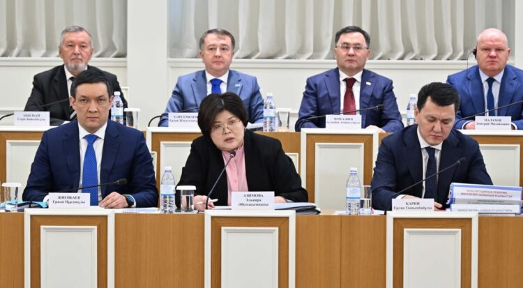 Эльвира Азимова: Перед Конституционной комиссией стоит исключительная миссия