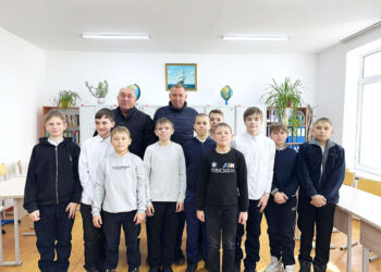 Дорога длиною в судьбу: школьникам Текели рассказали о профессии дальнобойщика