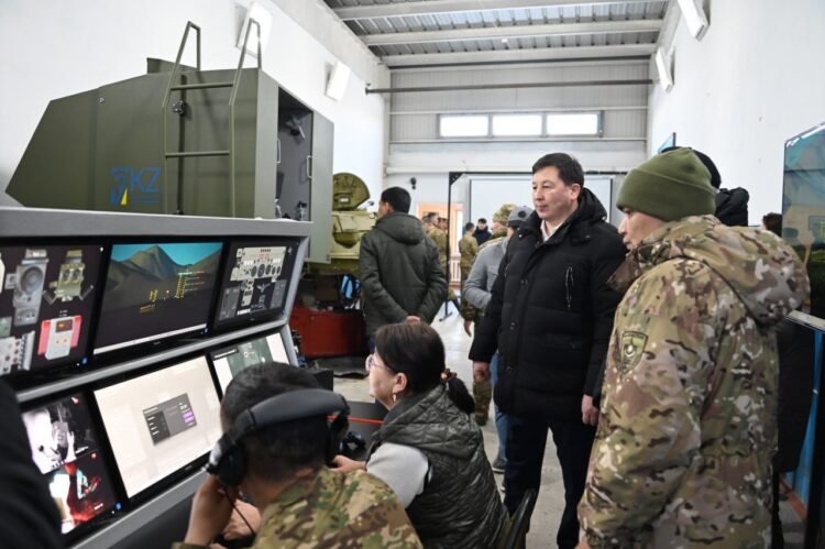 Воинские части Сарыозекского гарнизона посетили депутаты