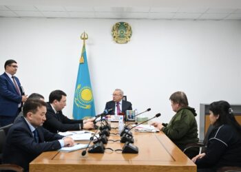Диалог без посредников: аким Жетісу провел личный прием граждан