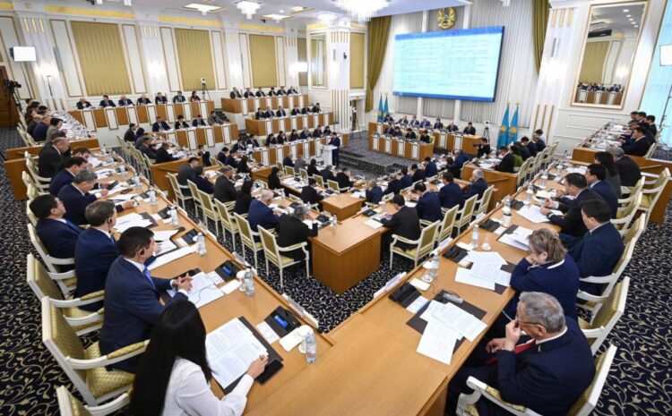 Новая Конституция: Казахстан переходит к масштабной перезагрузке государства