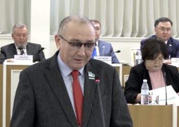 В Казахстане предложили усилить контроль за финансированием политических партий