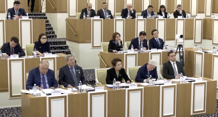 В проект Конституции внесены изменения касательно понятия и названия референдума – Мурат Абенов