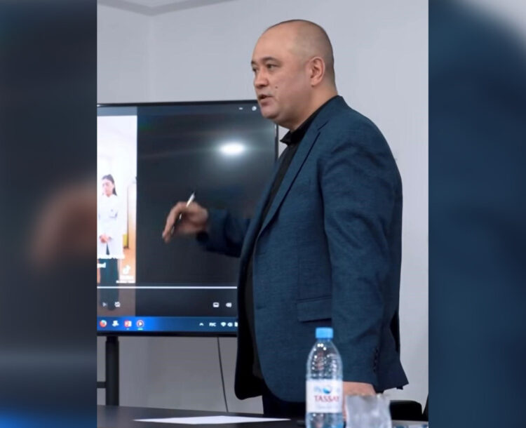 Медработники Коксуского района узнали, как защитить свои права