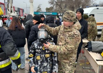 Жетысуские спасатели развернули масштабную выставку спецтехники