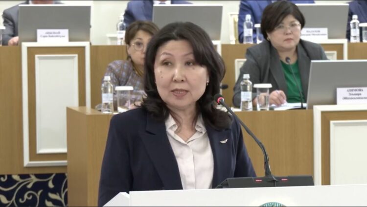 Конституция закрепляет приоритет человеческого капитала, науки и инноваций — Айгуль Садвакасова