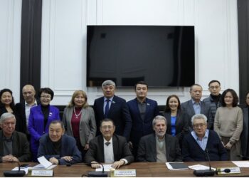 Проект новой Конституции получил поддержку экспертов