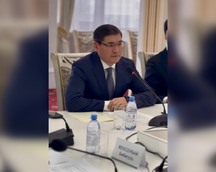 Клуб главных редакторов заявил о поддержке проекта новой Конституции