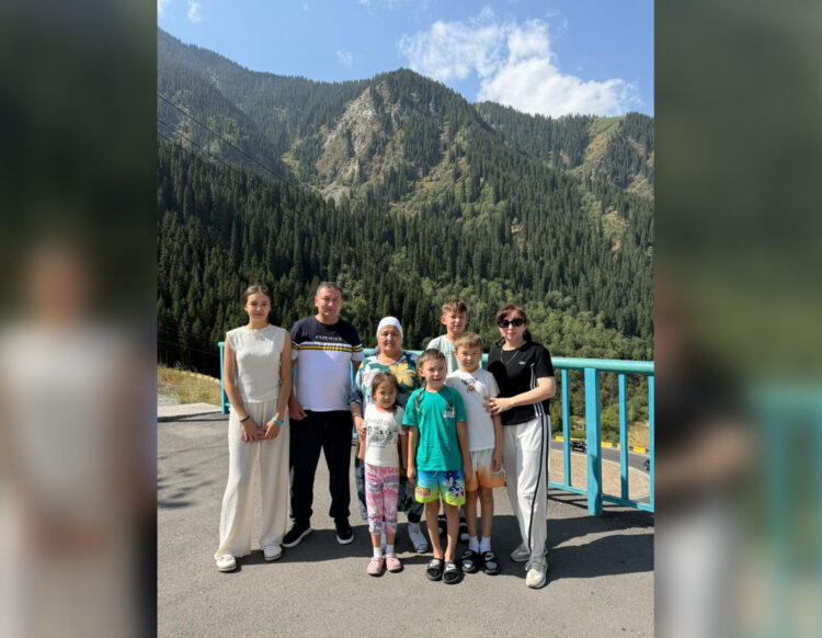 Семья из Коксуского района создает свой бренд