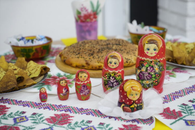 В талдыкорганском центре активного долголетия объединили Масленицу и Восточный Новый год