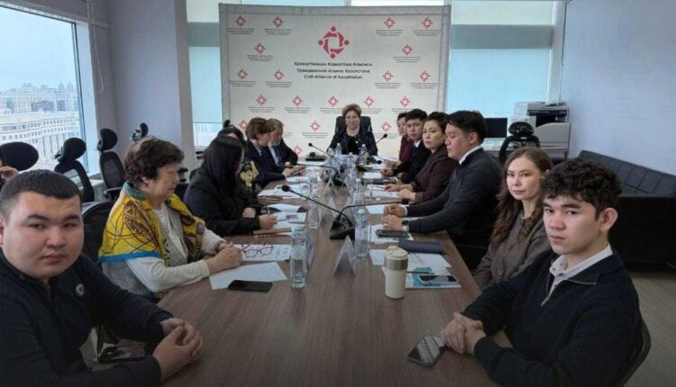 Гражданский сектор Казахстана консолидировался в поддержке конституционных преобразований