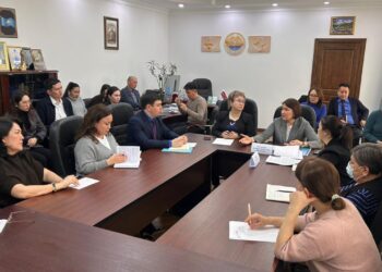 Конституция и общество: семья как приоритет государства