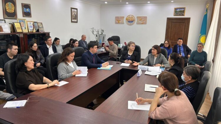 Конституция и общество: семья как приоритет государства