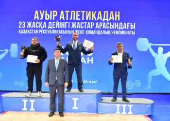 Жетысуские штангисты поднялись на пьедестал чемпионата страны