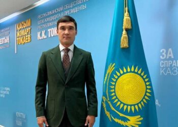 Серик Сапиев призывает казахстанцев объединиться вокруг конституционных реформ