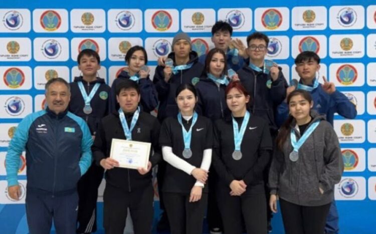 Команда Жетісу по сурдокерлингу в числе лидеров на ЧК