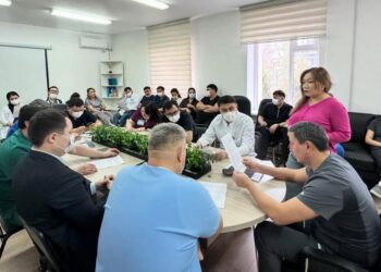 Медики под защитой: разъяснение закона в кардиологическом центре Жетісу