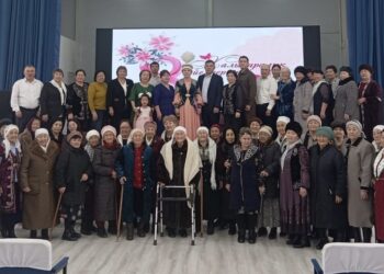В Каратальском районе состоялся праздничный вечер, посвящённый женщинам