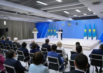 Новый курс через науку и Конституцию: о чём говорил Токаев в Алматы