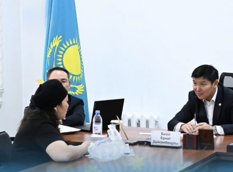 Ернат Бәзіл провел личный прием граждан
