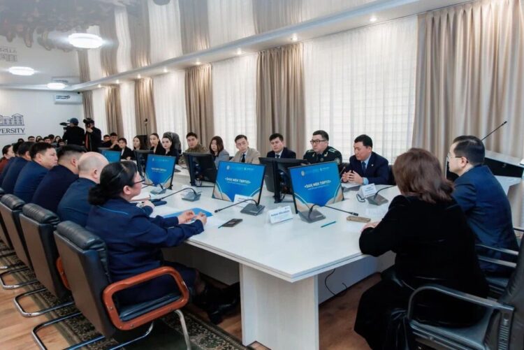 В Жетысуском университете обсудили верховенство Конституции