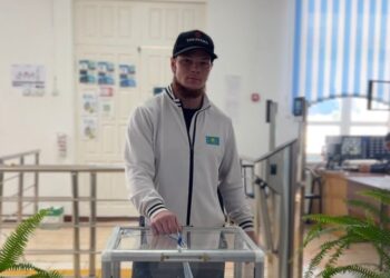 Чемпион по тяжелой атлетике призвал жителей Текели активно участвовать в референдуме