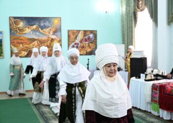 Фестиваль национальной одежды прошел в Жетісу