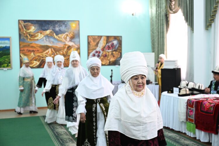 Фестиваль национальной одежды прошел в Жетісу