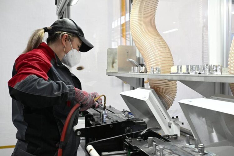 Инновационный рывок: предприятия Жетісу внедряют цифровые технологии