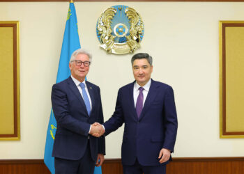 Казахстан и Air Products обсудили развитие газохимии и новых технологий