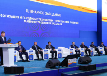 Бектенов: Казахстан усиливает ставку на машиностроение как основу новой промышленной политики