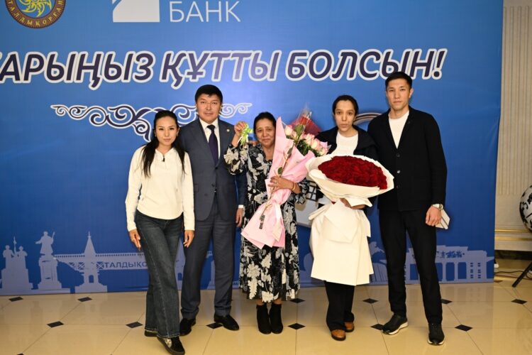 65 талдыкорганских семей стали обладателями новых квартир