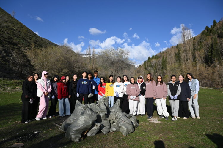 Eco Spring Action: в Текели прошла масштабная эко акция
