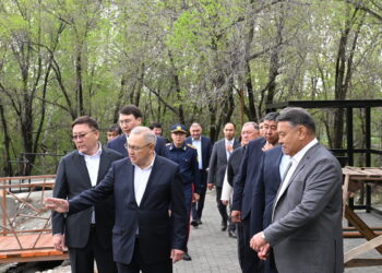 Бейбит Исабаев встретился с жителями Сарканского района