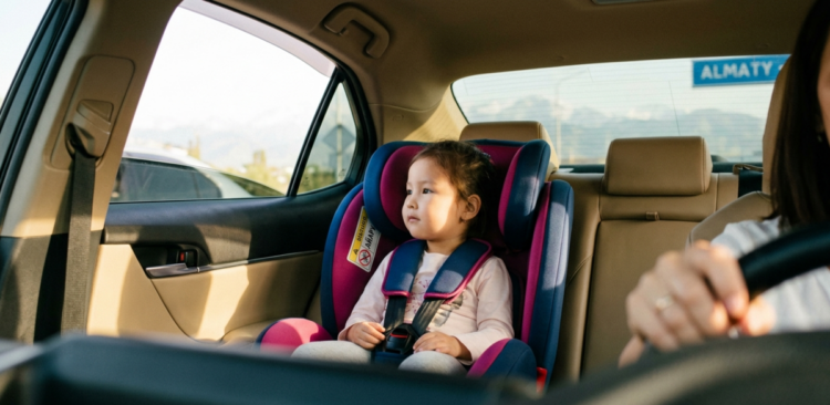 Полиция Жетісу призывает родителей защитить детей: почему автокресло спасает жизни