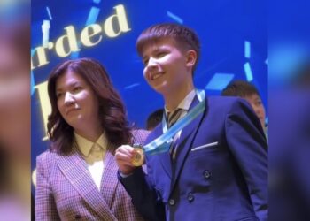 Нурасыл Шарипов из Жетісу выиграл золото в  международном конкурсе «Открываем мир науки»