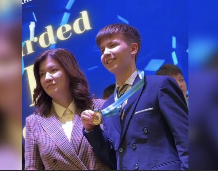 Нурасыл Шарипов из Жетісу выиграл золото в международном конкурсе «Открываем мир науки»