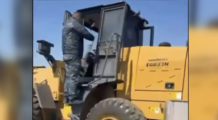 Незаконную добычу песка и гравия выявили  в Талдыкоргане