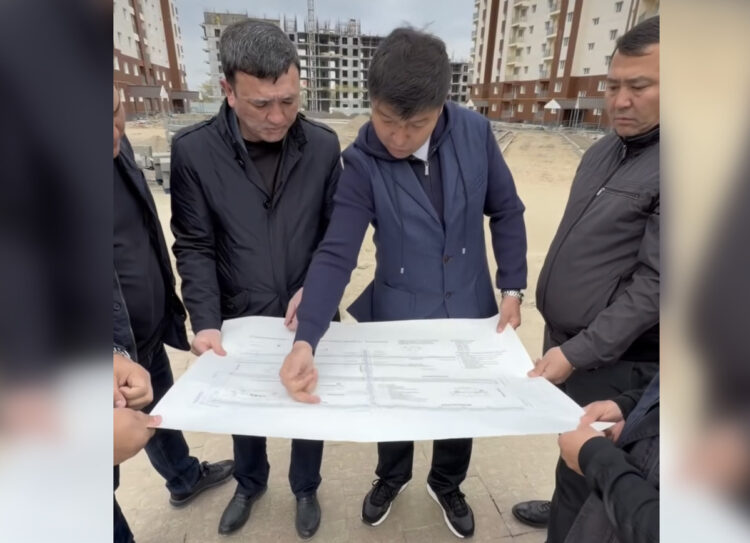 Ернат Бәзіл проверил ход строительства в Талдыкоргане