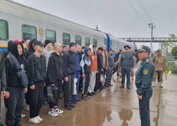 В Сарыозекском гарнизоне торжественно встретили новобранцев